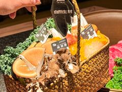 -三出山火锅(南京万象天地店)