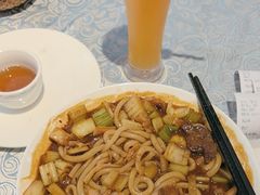 -巴扎美食·新疆菜·西域歌舞表演餐厅(新疆大厦店)