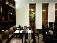 -梅花香里大酒店(郁金香路店)