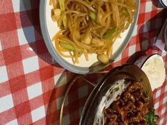 -老郑家东北春饼(龙悦居店)