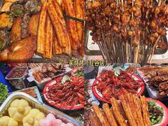 -堂瓦里·33年传统赣菜(第一街区店)