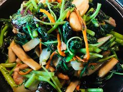 -小放牛炒菜馆(军校店)