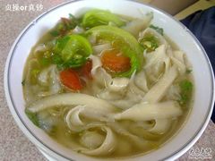 -笔架山食堂