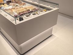 -好利来(上海长宁龙之梦店)