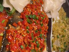 -阿瓦山寨·湘菜现炒·剁椒鱼头王(咸阳总店)