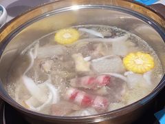 -三个椰子·现砍椰子鸡(金源CBD店)