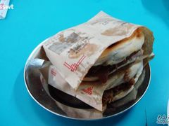肉夹馍-樊记腊汁肉(竹笆市总店)