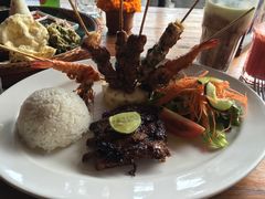 -Pundi Pundi Restaurant