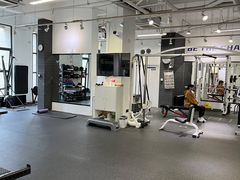 -汗水空间私教健身连锁(SM广场店)