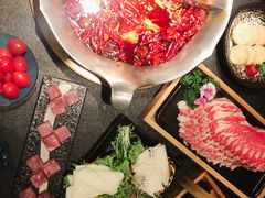 -湊湊火锅·茶憩(打浦桥日月光店)