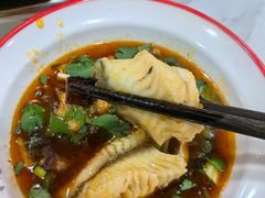 -烧哥美蛙肥肠鱼火锅·十五年社区店
