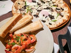 -JINNS锦时 steak&pizza(浸信会礼拜堂旧址店)