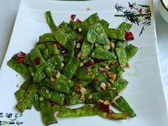 -宾朋海鲜特色美食餐厅·纯手工鲅鱼水饺(兴海路店)