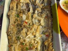 -刘姐啤酒鱼民族演艺餐厅(西街总店)