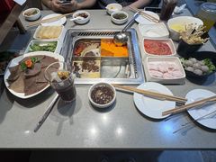 -海底捞火锅(杭州滨江九宜城店)