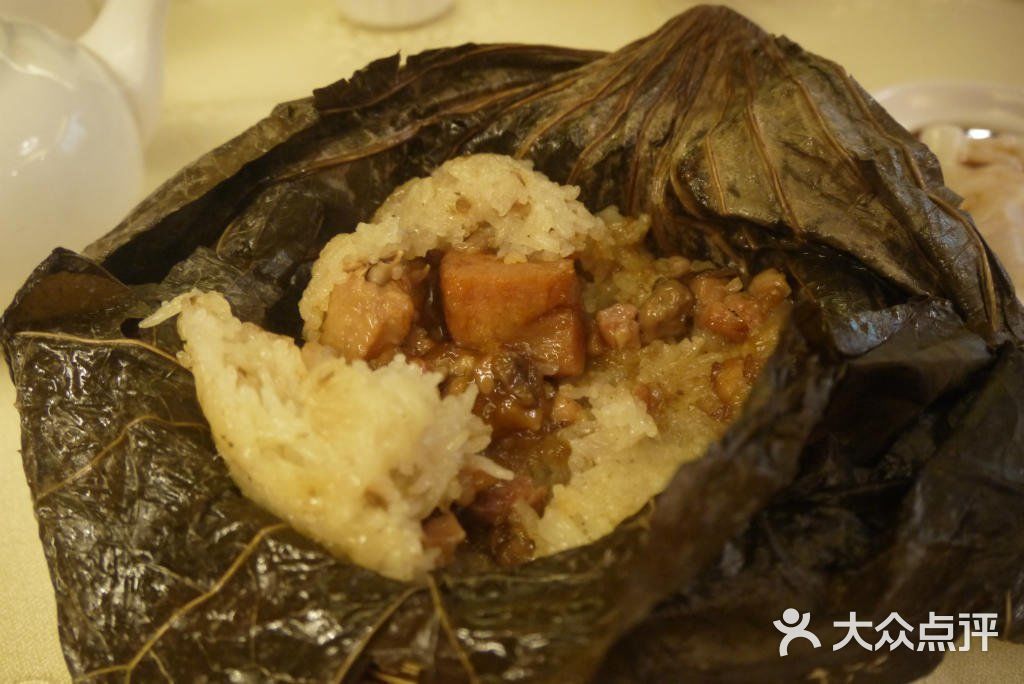 顺德早茶怀旧糯米鸡