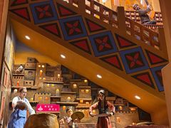 -SEEUNARI西域娜依新疆菜(环宇广场店)