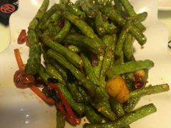 -新大咀港式茶餐厅(宝山万达店)