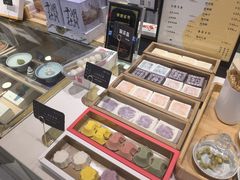 -阮大兴糕团(杭州西湖银泰百货店)