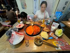 -赵美丽·重庆社区火锅·直营店(火车东站·中豪国际店)