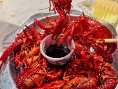 -老街烧烤大排档·地道湖北菜·龙虾馆(汉口火车站店)