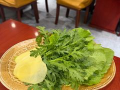 -菌之家·专业纯野生菌火锅·特色炒菌