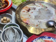 -牟记江湖特色重庆菜鱼蛋小龙虾黄鳝鸡腰(巴南区鱼洞鲁能店)