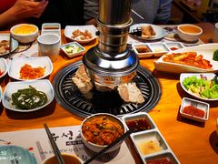 -唯成•韩国炭火烤肉 유성고기