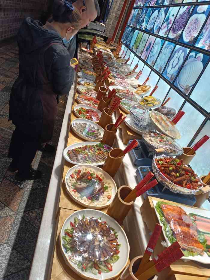 四海饭店-"突破预期的一家店云南对于吃货来说是个宝.