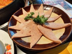 -憨孃孃·重庆老火锅(红山黑金店)