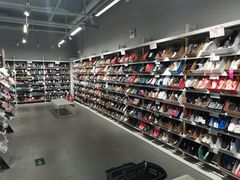 -唯品会(北京国瑞城店)