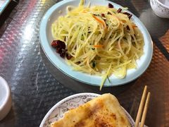 -胖太太四川麻辣排骨串(镇江路分店)