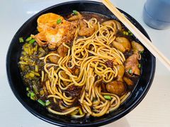 -小龙大肉面馆