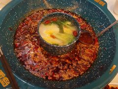 -渔香岛美蛙鱼头火锅(黔灵山公园店)
