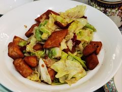 -汗腾格里·风味餐厅(新疆驻京办店)