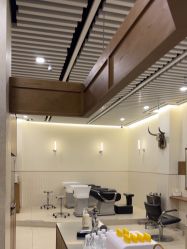 -MARTIN'S BARBER SHOP男士理发馆