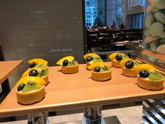 -飨食汇全日制餐厅·昆山皇冠假日酒店(九方店)