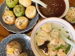 -鑫震源·苏式大虾生煎(山塘街店)