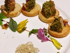 -Mogul Eatery·大亨餐酒馆