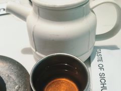 -靓蛙馆