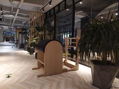 -F+轻食健身赋能空间(中华北路国贸商场店)