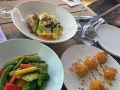 -MONICH牛排融合餐厅(和义大道购物中心店)