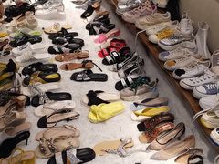 -荔秀服饰文化街区