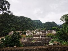 -高荡千年布依古寨旅游景区