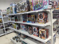 -玩动奇季品牌玩具超市