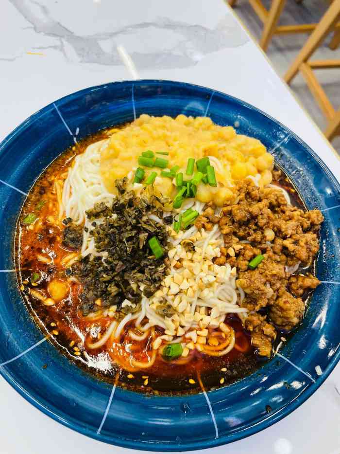 魔都三兄弟(世纪汇店)-"99世纪汇 lg2 1192风情街深处.