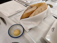 餐前面包-安东尼奥餐厅