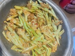 -蜜桃餐厅·伴山(绿宝广场店)