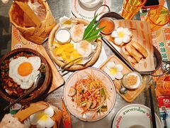 -小小集渔·泰式大排档(太古里香槟店)