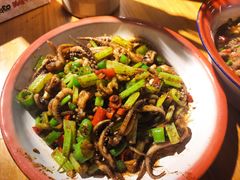-老三样·美食研究中心(世贸路店)